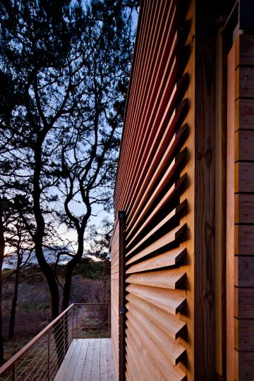 Chapaquiddick house sliding door and deck view north