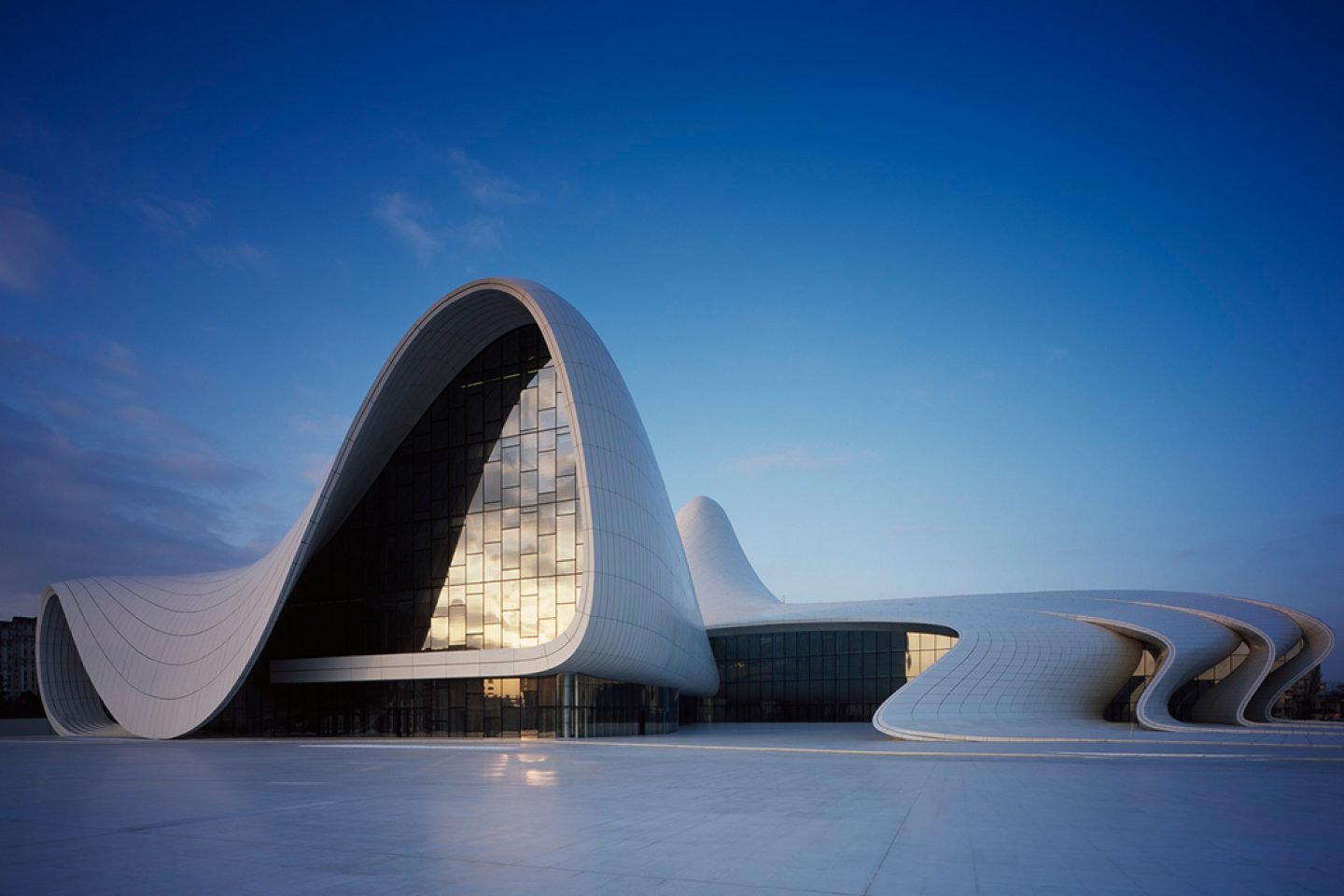 hadid-baku-005