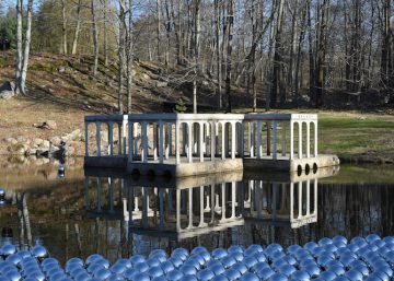 Art_Yayoi Kusama-GlassHouse_SteelBalls_14