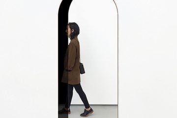 Bower_Mirror_01