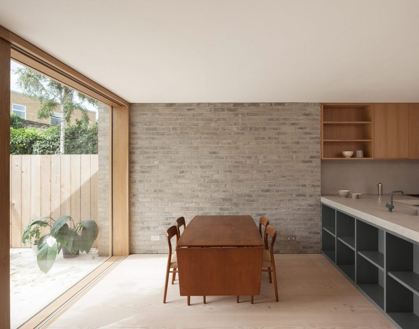 iGNANT_Architecture_AlJawad_Pike_London_Stoke_Newington_Renovation_3