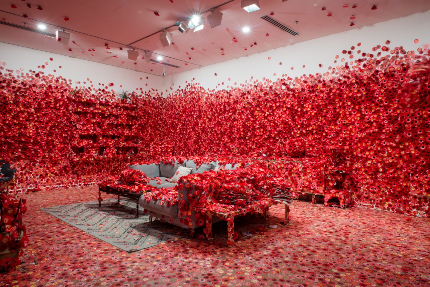 iGNANT-Art-Yayoi-Kusama-Flowers-Obsession-002