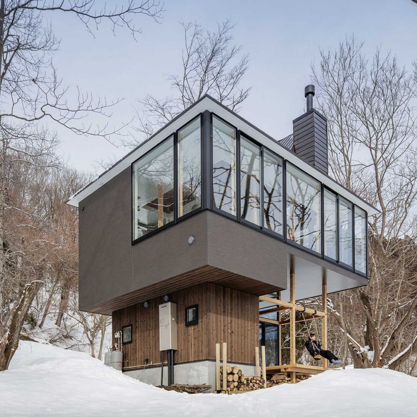 Nojiri Lake House by SUGAWARADAISUKE