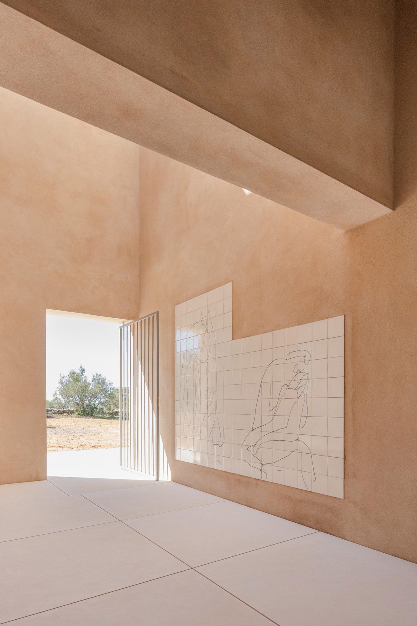 alvaro-siza-viera-capela-do-monte-chapel-algarve-dezeen-2364-col-4