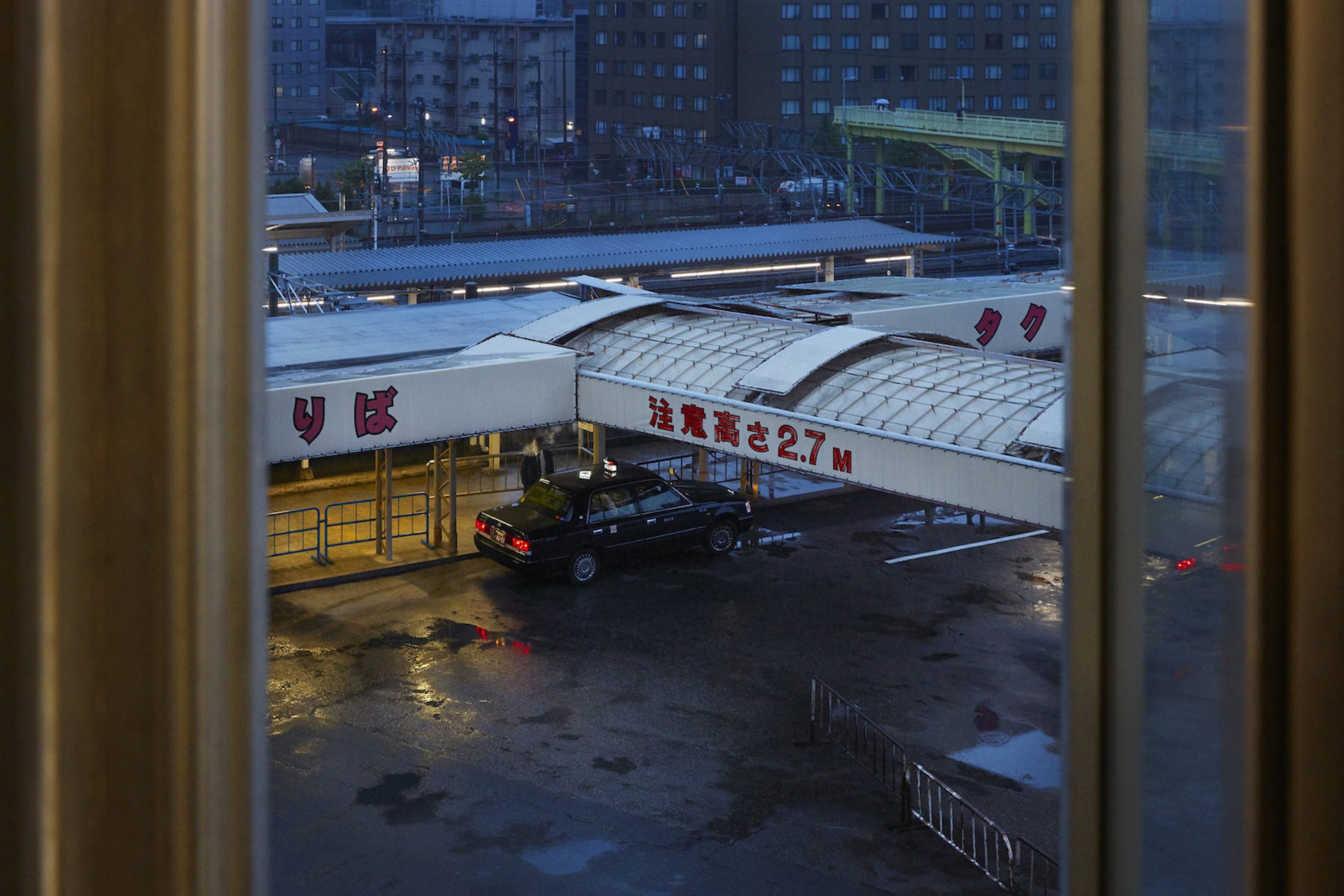 Osaka Station 5:45am