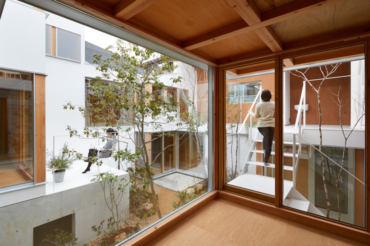 IGNANT-Architecture-Hata-Tomohiro-Loop-Terrace-house-009