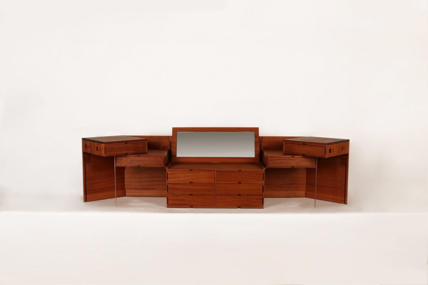 IGNANT-Design-Sebastian-Errazuriz-Cabinet-003