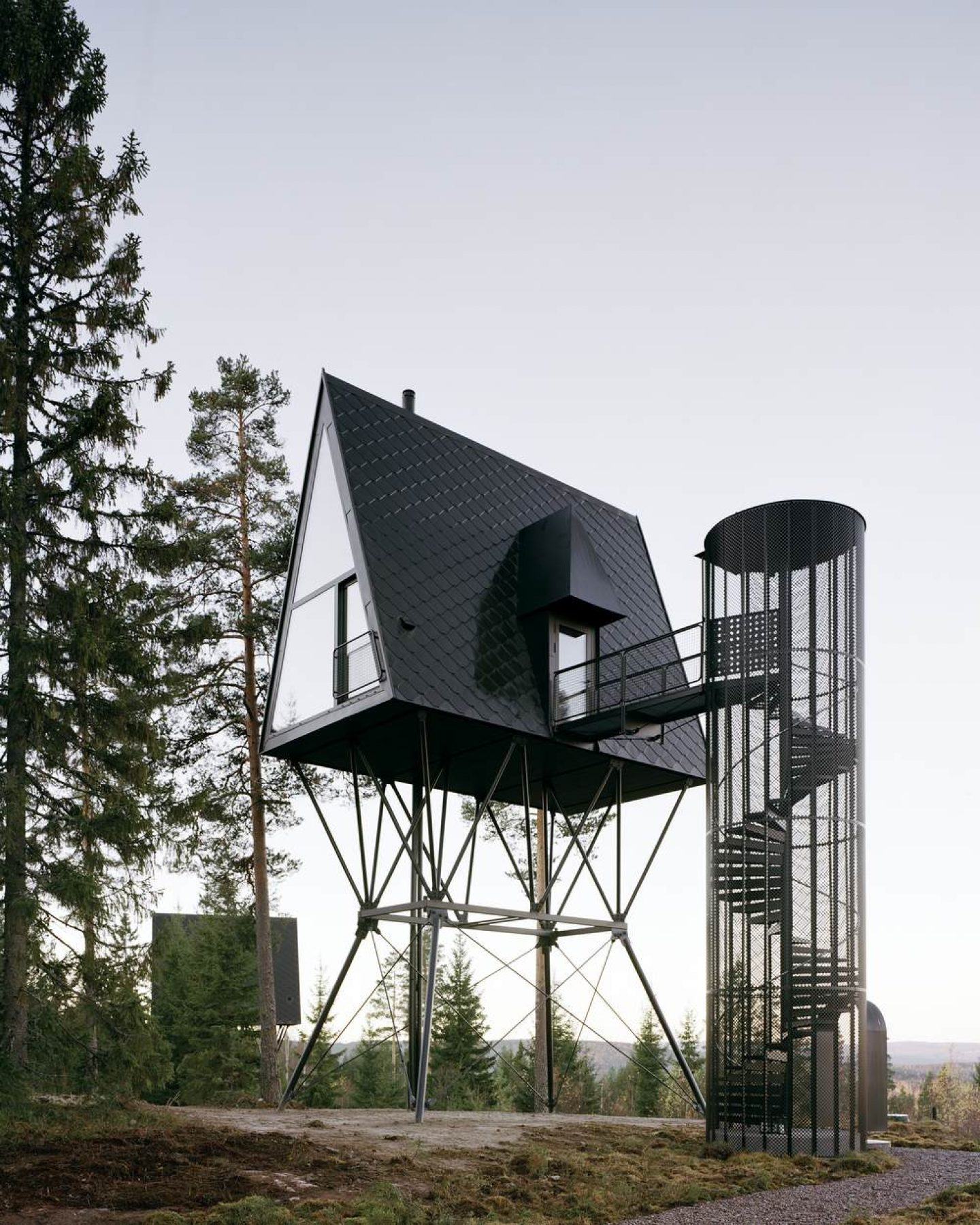 IGNANT-Travel-Pan-Treetop-Cabins-9