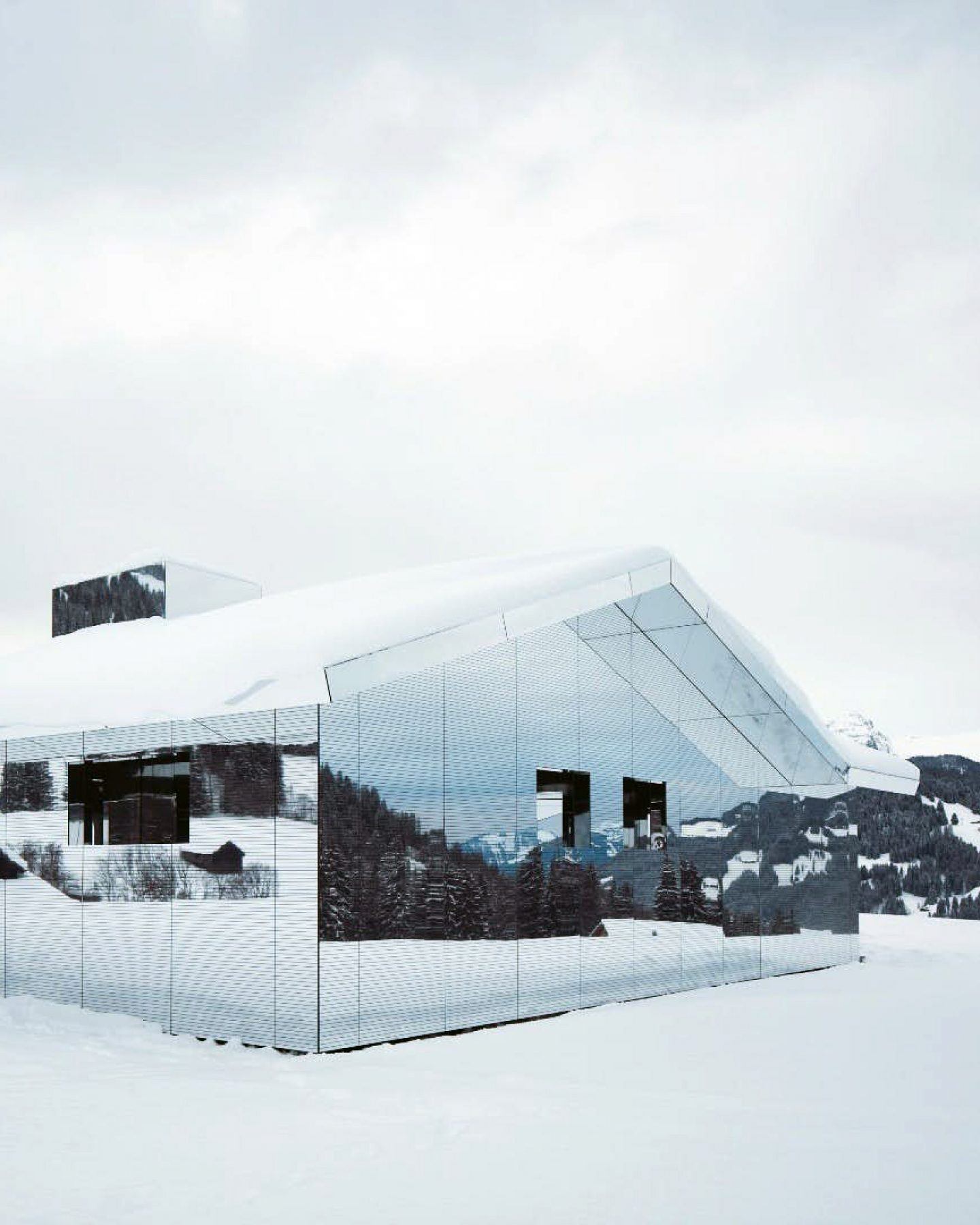 ignant-architecture-doug-aitken-mirage-gstaad-20