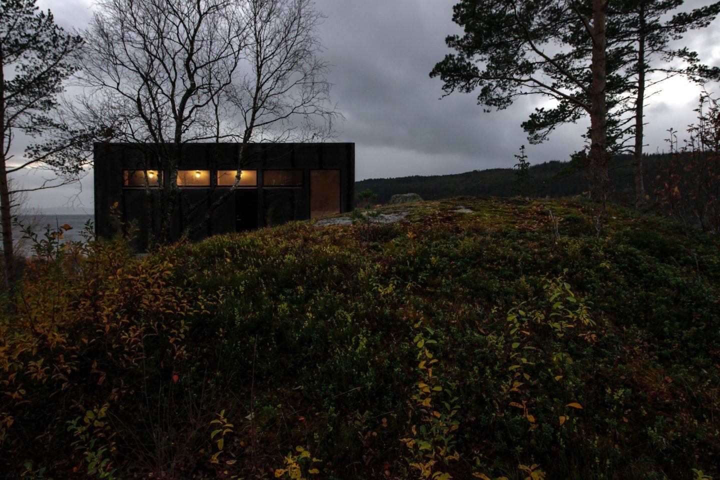 IGNANT-Architecture-Sanden-Hodnekvam-Cabin-Rones-9