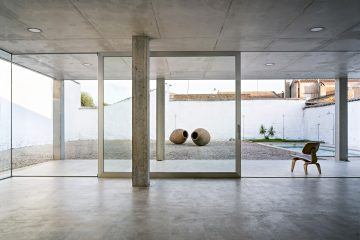 ignant-architecture-estudio-jesus-donaire-casa-entre-tapiale-feature