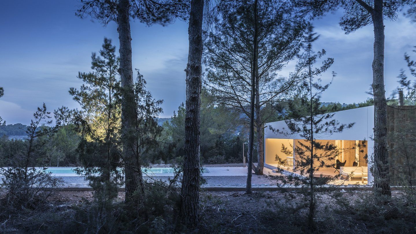 IGNANT-Architecture-Marià-Castelló-Martínez-Ca-L'Amo-House-015