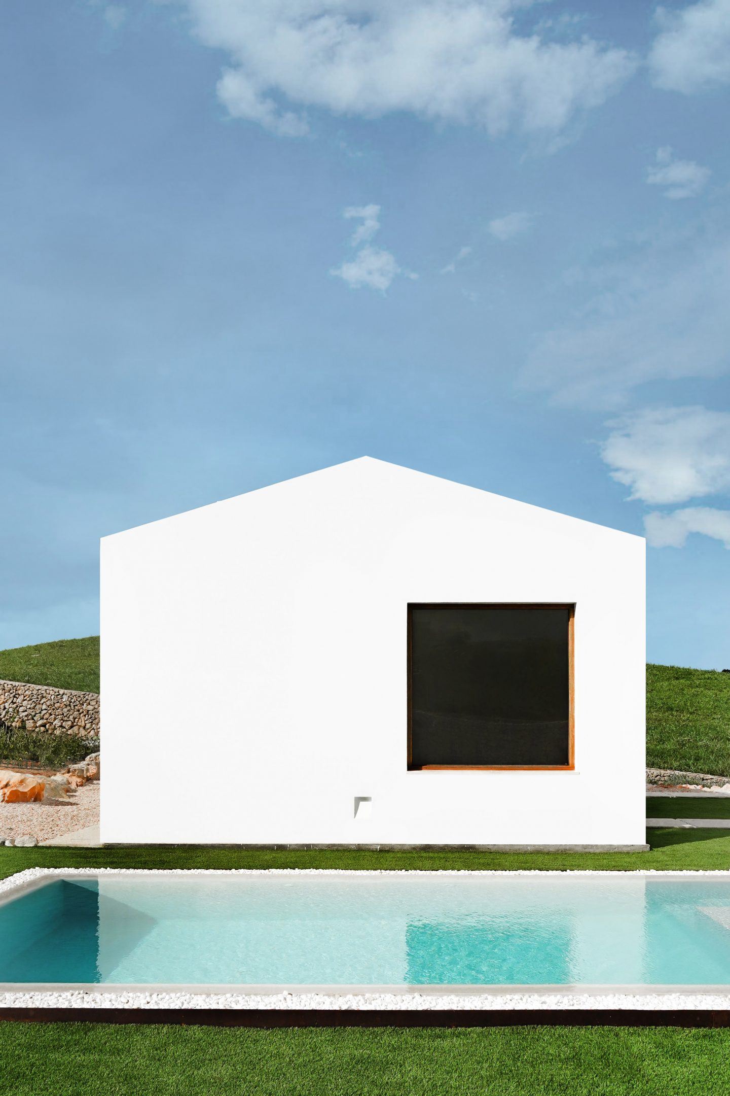 IGNANT-Architecture-Marina-Senabre-Menorca-House-01