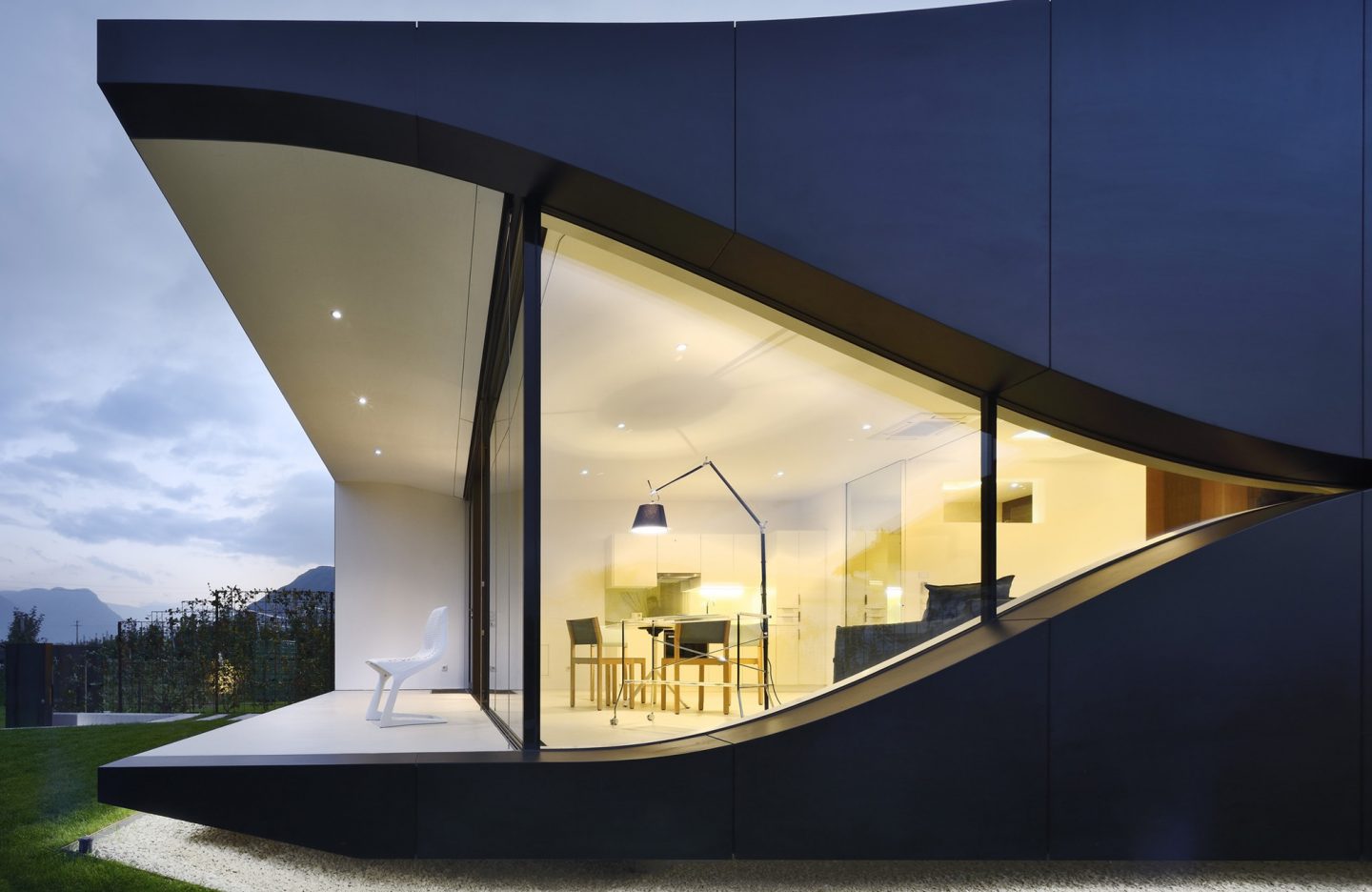 IGNANT-Architecture-South-Tyrol-Mirror-Houses-01 copy